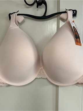 Everyday Light Blush Pink Molded T-Shirt Bra with Lace Trim & underwire-46DD
